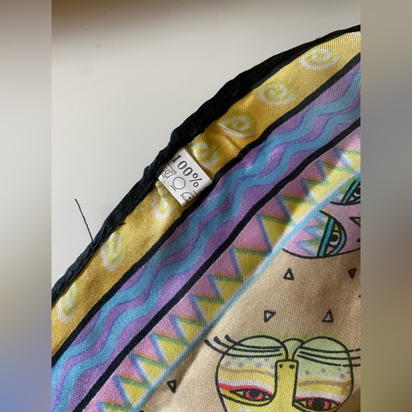 Laurel Burch 100% Silk Scarf - Picture 6 of 9